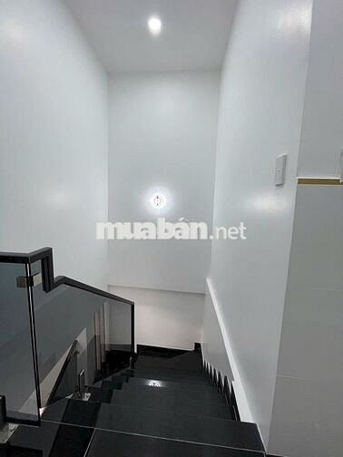 325 bạch đằng,phường 15(cũ),quận bình thạnh.DT: 61.2m2+3pn+2wc