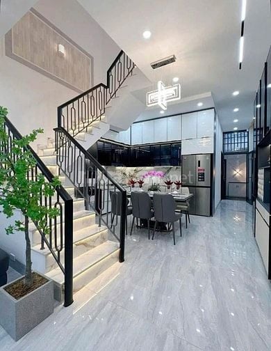 GẤP! BÁN NHÀ SHR - 2 TẦNG - HUỲNH TẤN PHÁT, PHƯỜNG PHÚ THUẬN, Q7, HXH