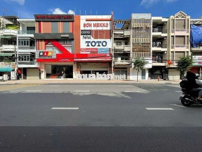 CHO THUÊ NGUYÊN TOÀ NHÀ VĂN PHÒNG 150M2 Q. BÌNH THẠNH