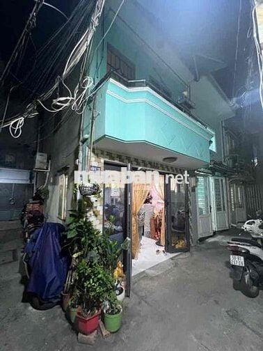 Bán nhà Quang Trung, 24m2, 2 Tầng, 2PN, kế bên UBND P, nhà rộng, TL