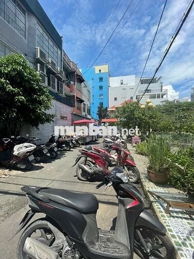 Ngang Lớn 10m - NGuyễn Gia Trí (D2) - 10x8 - 5 Tầng - 60 Triệu