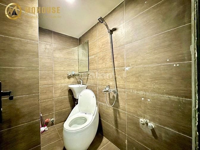 Bán CHDV đường Trường Sa, 5 tầng, doanh thu 90tr/th, giá 13.5 tỷ TL 
