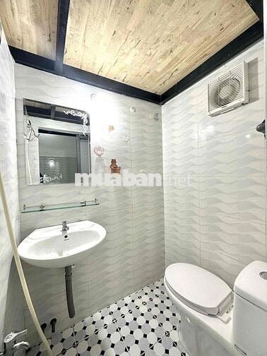 Phòng Gác Lửng Full Nội Thất Ngay ĐH Văn Lang CS2