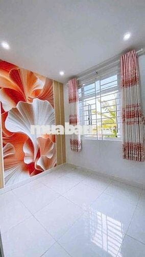 nhà 1 trệt 1 lầu hẻm xe hơi 3x8 đẹp mê li q12