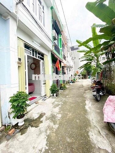 nhà 1 trệt 1 lầu hẻm xe hơi 3x8 đẹp mê li q12
