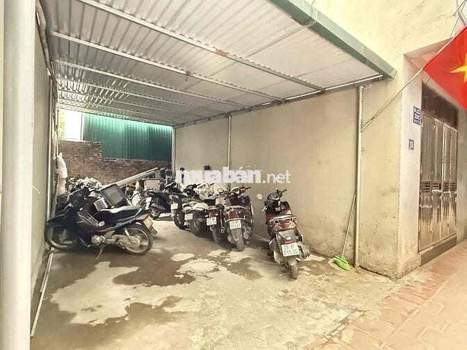 Bán đất Đại Mỗ, Nam Từ Liêm. Dt 32m2, giá 5.2 tỷ