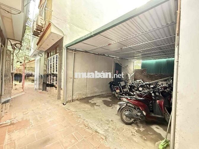 Bán đất Đại Mỗ, Nam Từ Liêm. Dt 32m2, giá 5.2 tỷ