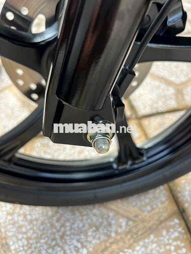 Xe Janus phiên bản giới hạn đời 2024 mới 99,99%