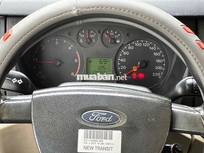 Transit MID 2015 - Xe zin rất đẹp, chỉ bàn về giá