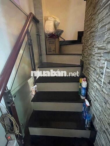 NHÀ 4 TẦNG ĐẸP (3m x 11m) THÁI PHIÊN P2 Q11
