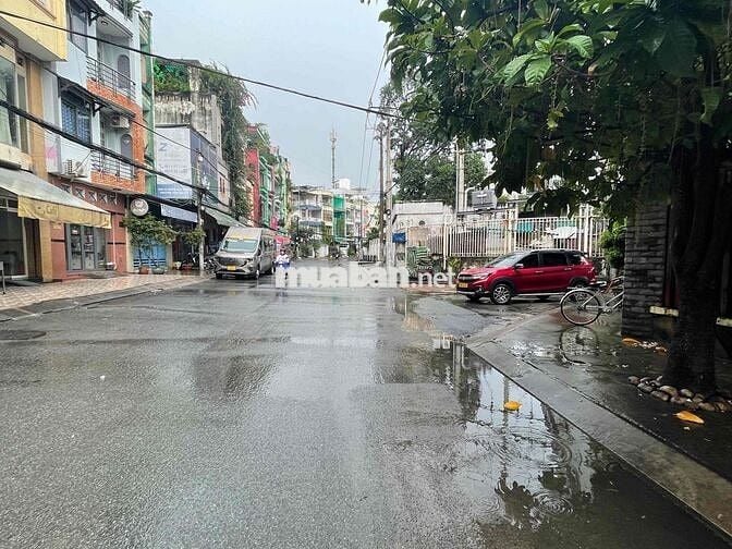 cho thuê nhà nguyên căn Hẻm Vip đường Lý Thường Kiệt Q.10  4tầng