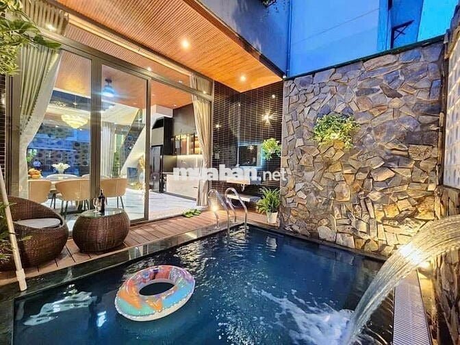 CHO THUÊ NHÀ 4 TẦNG CÓ HỒ BƠI THIẾT KẾ TÂN CỔ ĐIỂN