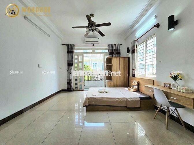 CĂN HỘ BAN CÔNG FULL NỘI THẤT NGAY TRUNG TÂM TÂN BÌNH