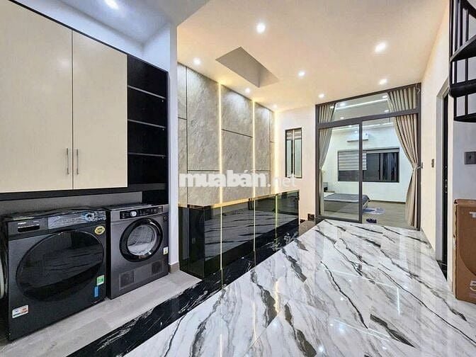 CHO THUÊ NHÀ 4 TẦNG CÓ HỒ BƠI THIẾT KẾ TÂN CỔ ĐIỂN