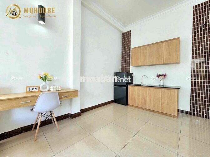 CĂN HỘ BAN CÔNG FULL NỘI THẤT NGAY TRUNG TÂM TÂN BÌNH