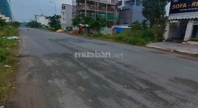 2 MẶT TIỀN ĐƯỜNG QL13, MỸ PHƯỚC TÂN VẠN GIÁ 1TỶ7 GIÁ F0 VỊ TRÍ TỐT 