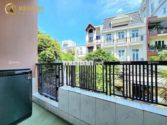 CĂN HỘ BAN CÔNG FULL NỘI THẤT NGAY TRUNG TÂM TÂN BÌNH