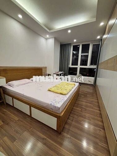 Hơn 8 tỷ - 💎 Chung cư Hòa Phát, phố Vọng, view Đại học Kinh tế, 91m²