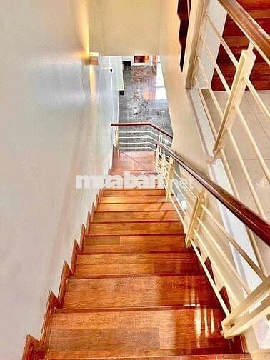 Cho Thuê Nhà Đẹp thuận tiện qua Eaon Mall Bình Tân