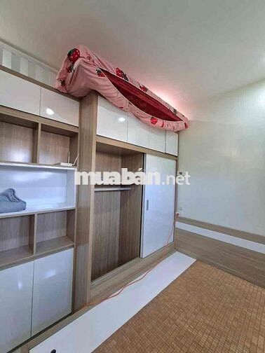 Bán nhà tập thể phố Bạch Mai nhà đẹp 2 thoáng ô tô đỗ cổng 50m2 tầng 3