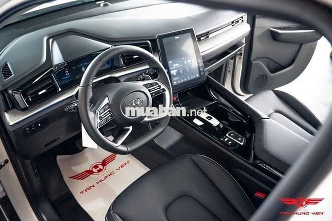 ☘️☘️ HUYNDAI CUSTIN 2.0T Sản xuất 2025 mới5.000 KM