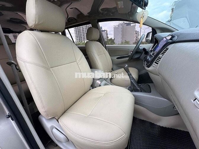 Toyota Innova 2016