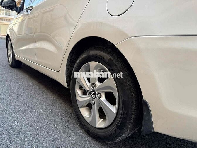 Hyundai Grand i10 2018 Sedan 1.2 MT - 135000 km