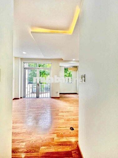 Cho Thuê Nhà Đẹp thuận tiện qua Eaon Mall Bình Tân