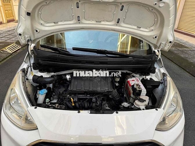 Hyundai Grand i10 2018 Sedan 1.2 MT - 135000 km
