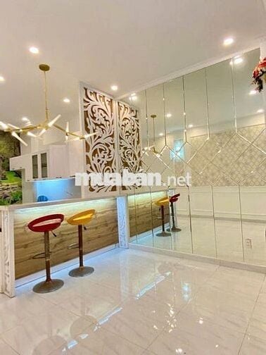 Nhà Mới HXH Ngay Công Viên Lê Thị Riêng - Đường CMT8 - Quận 3