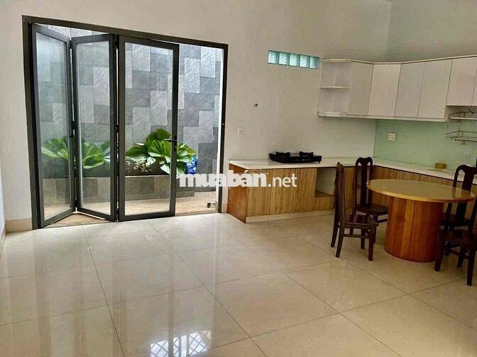 Biệt Thự Mini giáp EAON Tân Phú 3Lầu 6PN đường lớn.