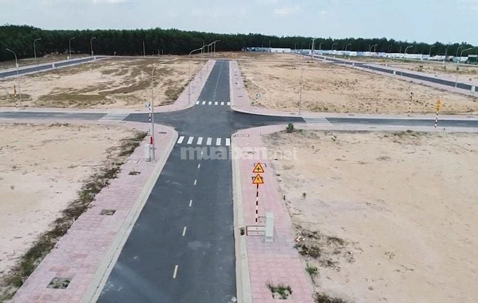 Bán đất gần sân bay Long Thành. Gía chỉ hơn 10tr/m2. S hơn 100m2