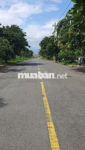 Chủ ở mỹ Gửi Bán lô đất giá rẻ nhất thị trường , đường 10m5