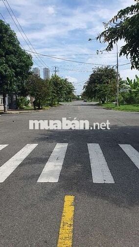 Chủ ở mỹ Gửi Bán lô đất giá rẻ nhất thị trường , đường 10m5