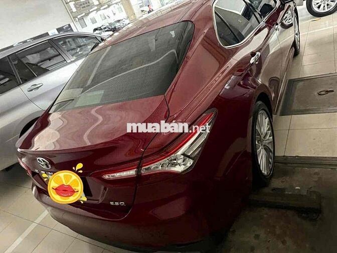 Toyota Camry 2021 2.5Q - 48000 km