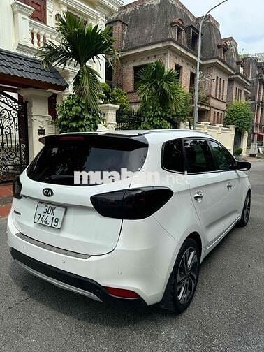 KIA RONDO 2.0AT SX 2018 MỚI XUẤT SẮC