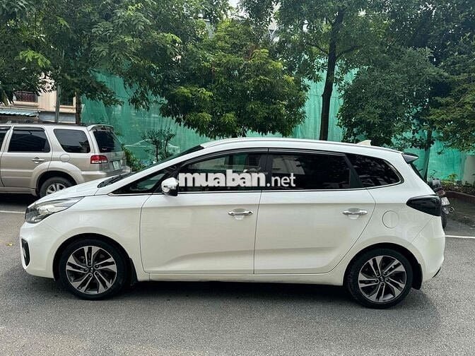 KIA RONDO 2.0AT SX 2018 MỚI XUẤT SẮC