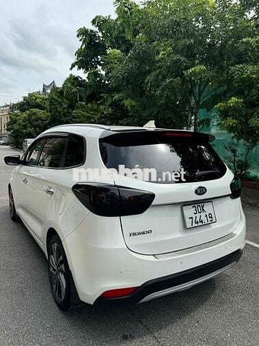 KIA RONDO 2.0AT SX 2018 MỚI XUẤT SẮC
