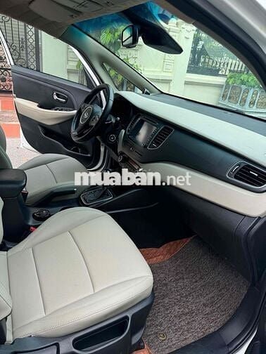 KIA RONDO 2.0AT SX 2018 MỚI XUẤT SẮC