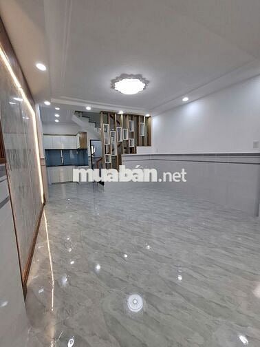 Nhà Ngay Nguyễn Thị Căn Giá 1ty489 4x9 Còn tl