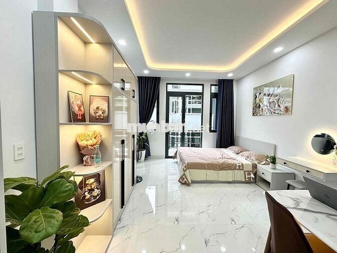 Căn Hộ Stu Ban Công 35m2 FullNT Có Thang Máy Ngay PXL, Ngã Tư PN