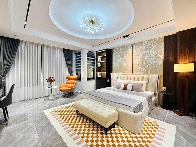 Ngay Hoàng Hoa Thám giá 5tỷ920 75m2, Bình Thạnh gần trường học HXH SHR
