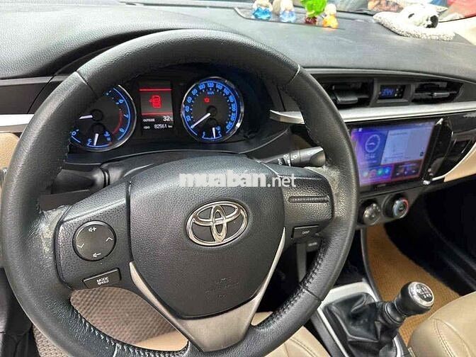 Toyota Corolla Altis 2014 1.8G MT - 174000 km
