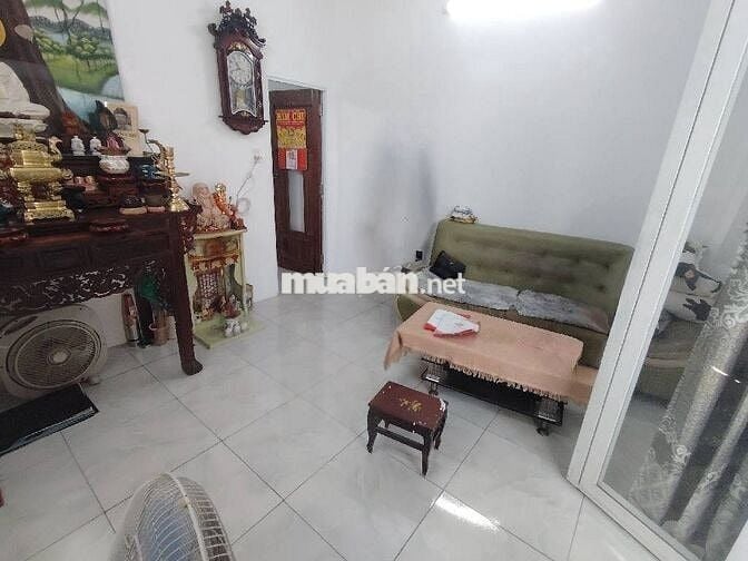 Nhà phố cấp 4. Tại Nguyễn Bình - Gần UB Huyện. Nhận nhà ngay
