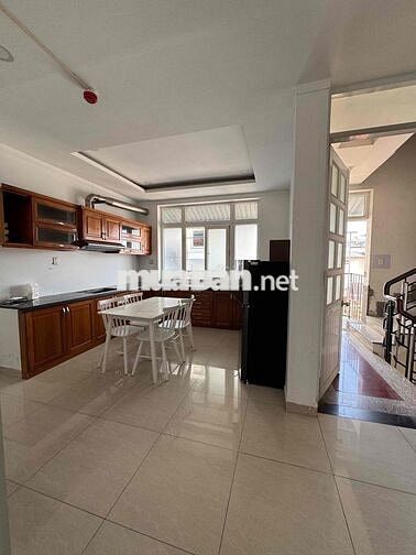 Cho Thuê căn Hộ 2pn sau lưng gigamall Phạm Văn Đồng