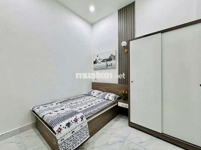 Nhà Nguyên Căn Đường Quang Trung f11 Gò Vấp 
Diện tích 5x8 Trệt Lầu