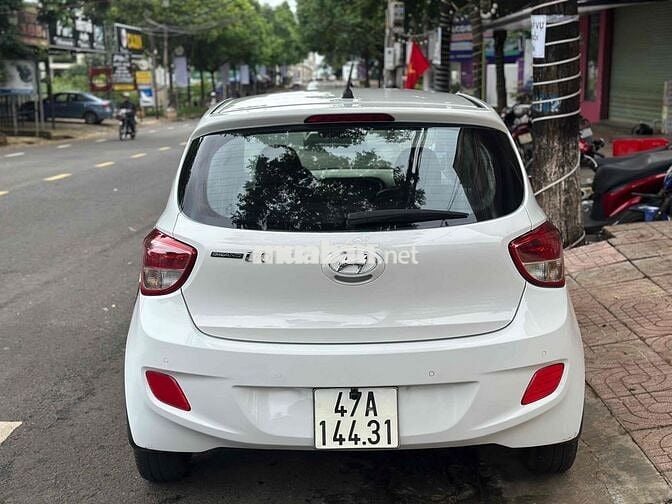 Hyundai Grand i10 2015 Grand 1.0 AT - 79000 km