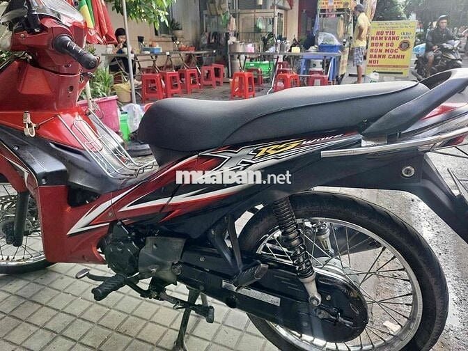 bán xe honda wave RSX 2011chínhchủ 9tr300 xezinđẹp