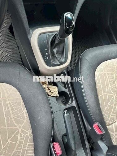 Hyundai Grand i10 2015 Grand 1.0 AT - 79000 km