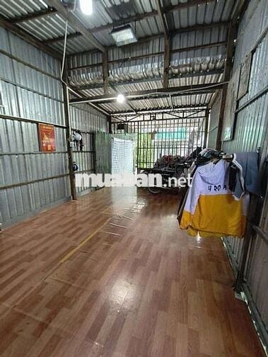 Nhà sổ hồng 400triệu thương lượng nhẹ